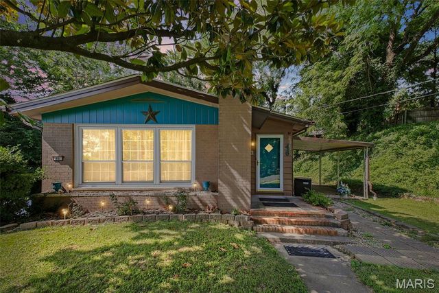 46 Grandview Drive, Collinsville, IL 62234