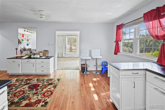 46 Grandview Drive, Collinsville, IL 62234