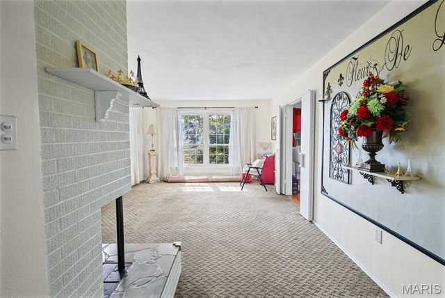 46 Grandview Drive, Collinsville, IL 62234
