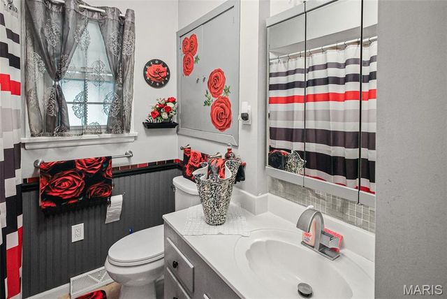46 Grandview Drive, Collinsville, IL 62234