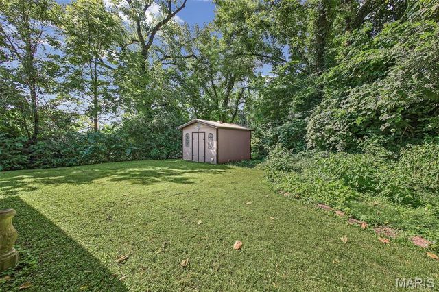 46 Grandview Drive, Collinsville, IL 62234