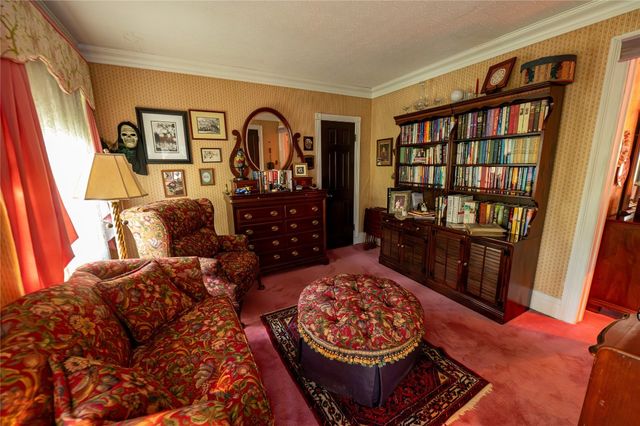 139 MCCLELLAN Street, Cambridge Springs, PA 16403