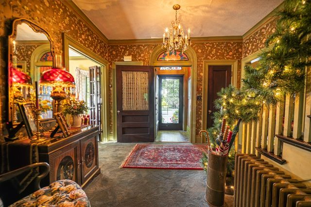 139 MCCLELLAN Street, Cambridge Springs, PA 16403