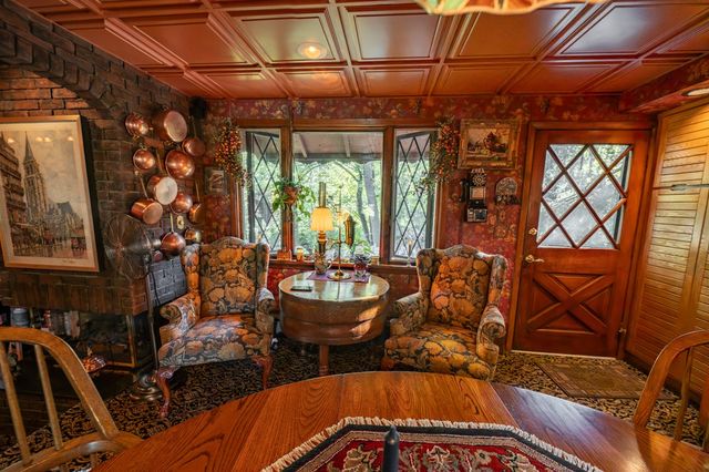 139 MCCLELLAN Street, Cambridge Springs, PA 16403