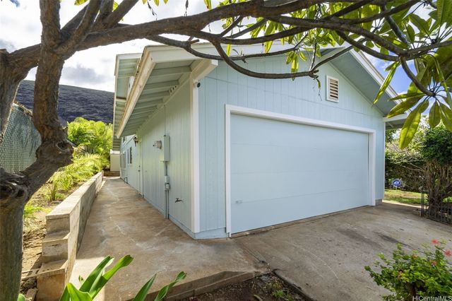 86-205 Moelua Street, Waianae, HI 96792