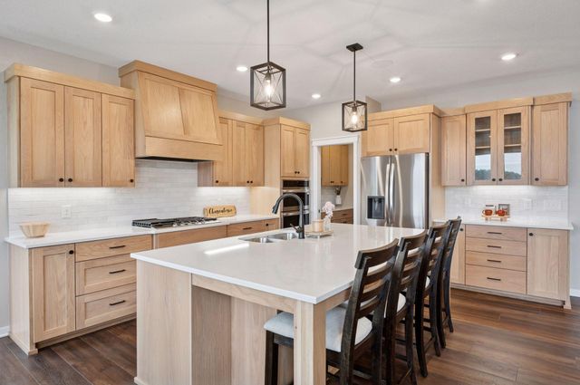 18022 Urbank Street NE, Ham Lake, MN 55304