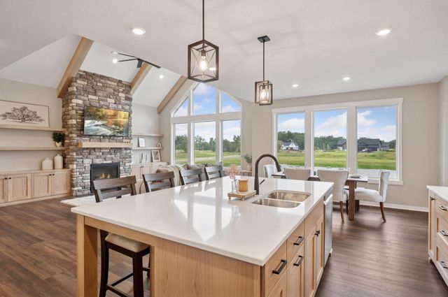 18022 Urbank Street NE, Ham Lake, MN 55304