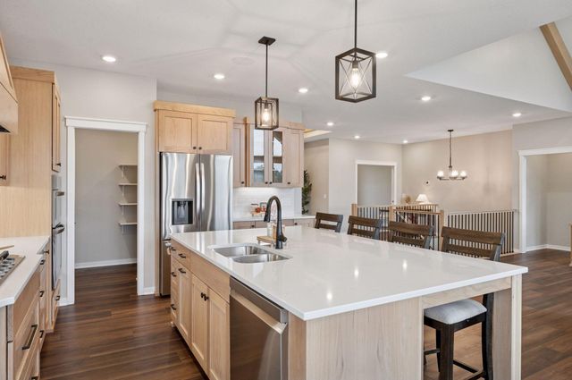 18022 Urbank Street NE, Ham Lake, MN 55304