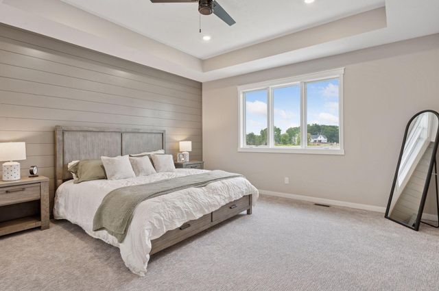 18022 Urbank Street NE, Ham Lake, MN 55304