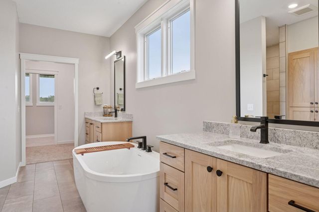 18022 Urbank Street NE, Ham Lake, MN 55304