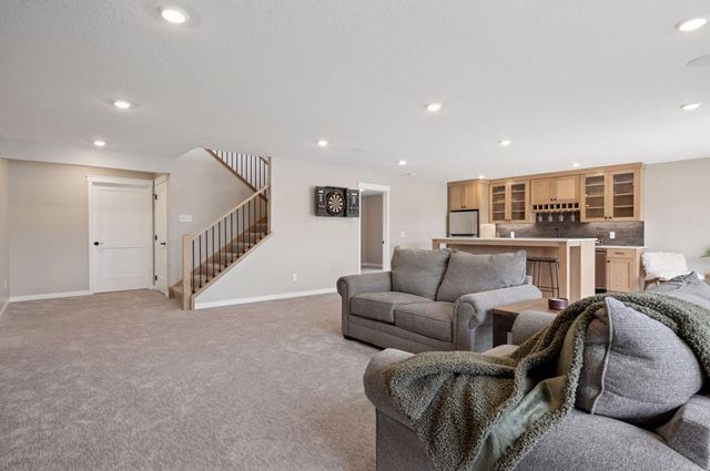 18022 Urbank Street NE, Ham Lake, MN 55304