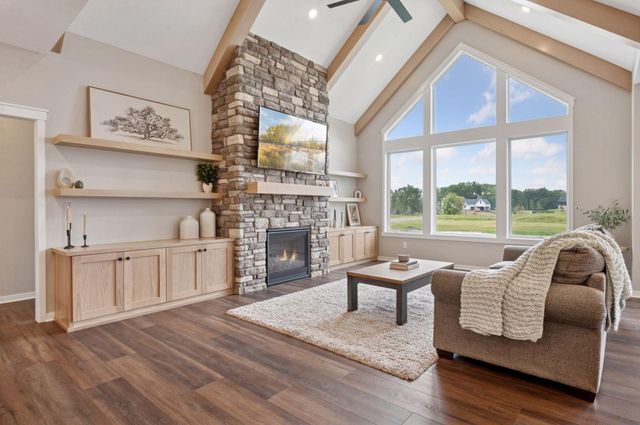 18022 Urbank Street NE, Ham Lake, MN 55304