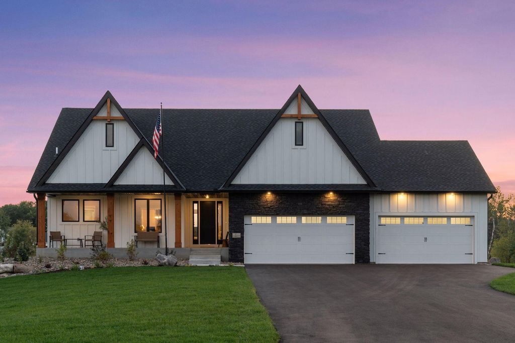 18022 Urbank Street NE, Ham Lake, MN 55304 — exterior