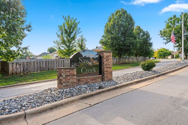 424 Columbine Street, Rogersville, MO 65742
