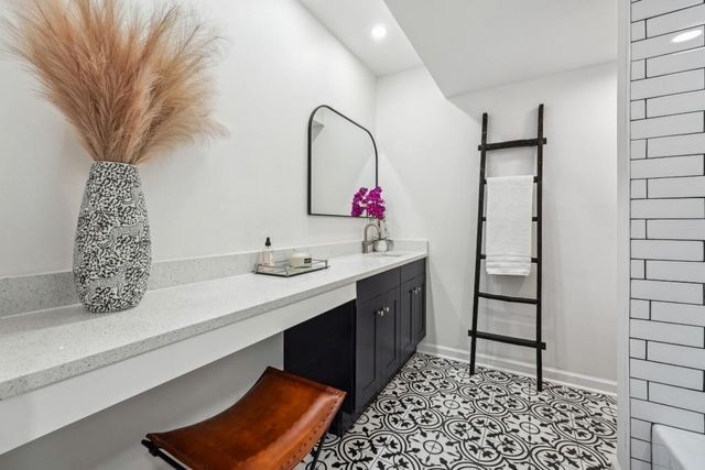 6851 Roswell Road N-20, Sandy Springs, GA 30328