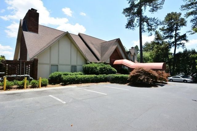 6851 Roswell Road N-20, Sandy Springs, GA 30328