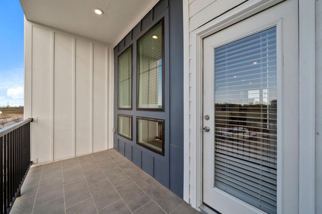 1332 Mercantile Street, Richmond, TX 77406