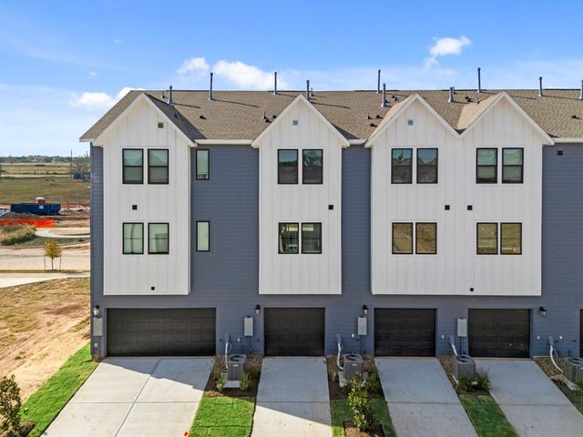 1332 Mercantile Street, Richmond, TX 77406