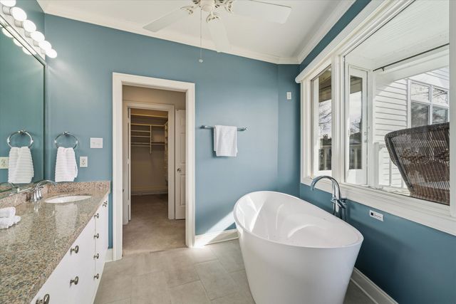 837 HARBOR BEND RD, Memphis, TN 38103