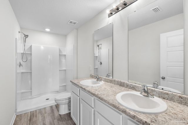 6068 Secretariat Way, Pensacola, FL 32526