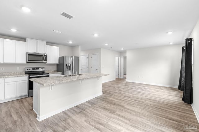 6068 Secretariat Way, Pensacola, FL 32526