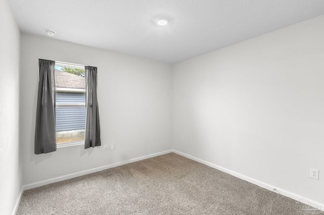 6068 Secretariat Way, Pensacola, FL 32526