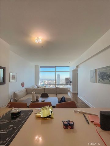 900 W Olympic, Los Angeles, CA 90015