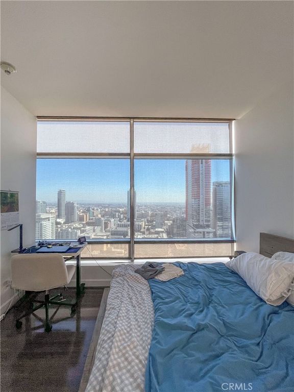 900 W Olympic, Los Angeles, CA 90015 — exterior