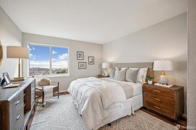 15 Red Rock Way 202N, San Francisco, CA 94109
