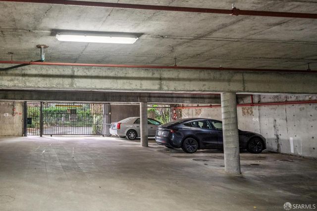 15 Red Rock Way 202N, San Francisco, CA 94109