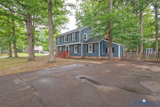 11840 Winfore Dr, Midlothian, VA 23113