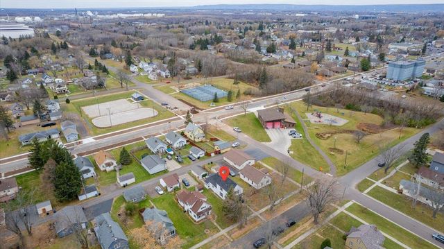 2608 E 4th St, Superior, WI 54880