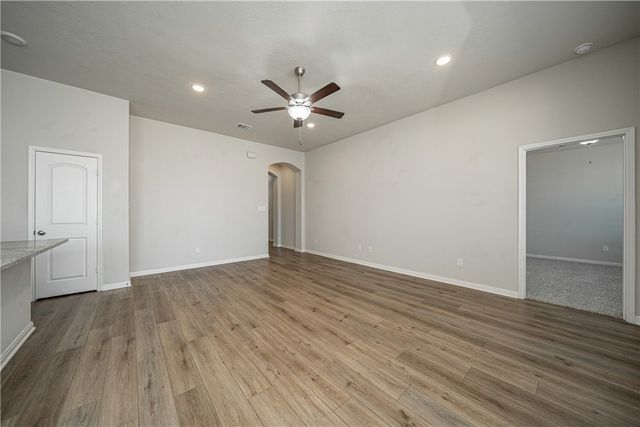 2008 Viva Road, Bryan, TX 77807