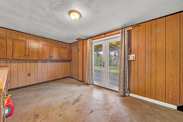 6281 Burnt Chimney RD, Wirtz, VA 24184