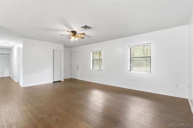 9780 W Tennessee Lane, Crystal River, FL 34428