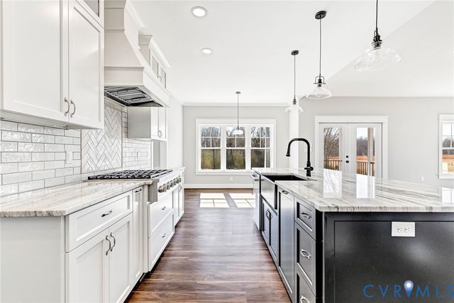 4990 Hundley Pl, Mechanicsville, VA 23111