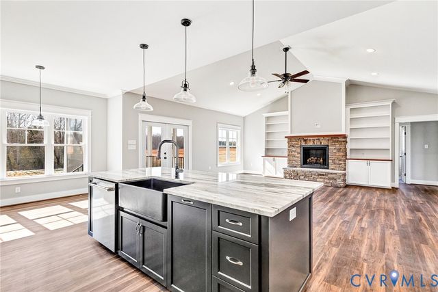 4990 Hundley Pl, Mechanicsville, VA 23111