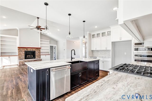 4990 Hundley Pl, Mechanicsville, VA 23111