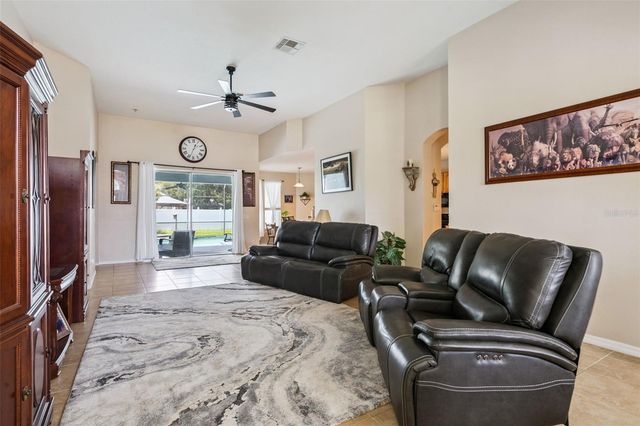 13163 LAKESHORE GROVE DRIVE, Winter Garden, FL 34787