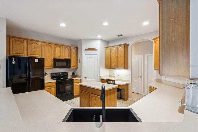 13163 LAKESHORE GROVE DRIVE, Winter Garden, FL 34787