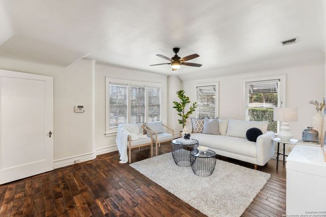 162 Davis Court, San Antonio, TX 78209
