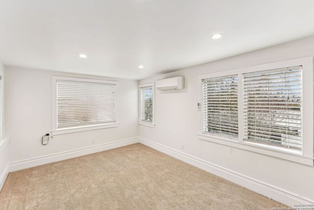 162 Davis Court, San Antonio, TX 78209