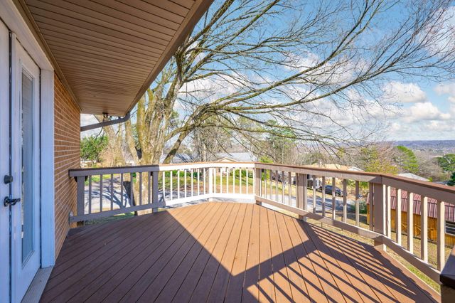 1512 Bunker Hill Drive, Chattanooga, TN 37421