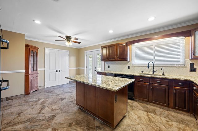 1512 Bunker Hill Drive, Chattanooga, TN 37421