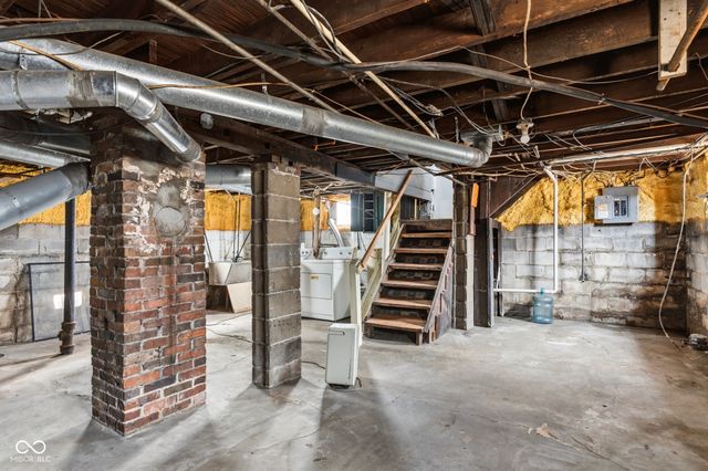 2460 Sheldon Street, Indianapolis, IN 46218