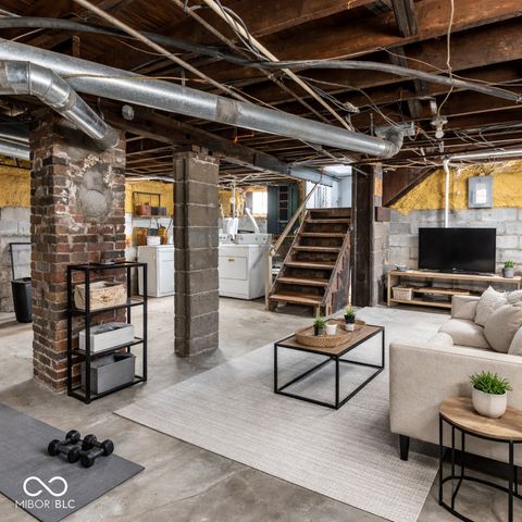 2460 Sheldon Street, Indianapolis, IN 46218