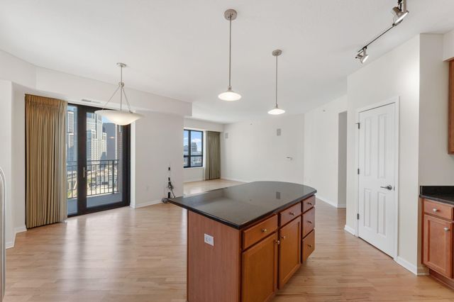 500 E Grant Street 1402, Minneapolis, MN 55404