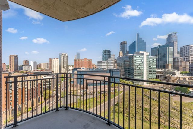 500 E Grant Street 1402, Minneapolis, MN 55404