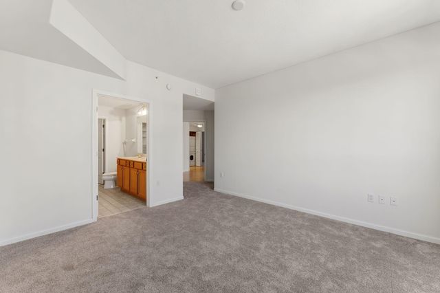 500 E Grant Street 1402, Minneapolis, MN 55404