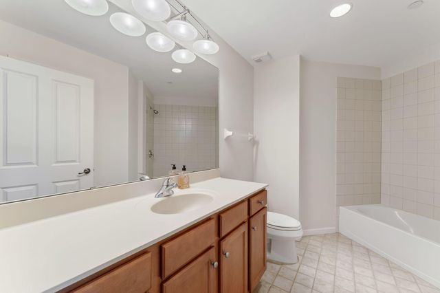 500 E Grant Street 1402, Minneapolis, MN 55404